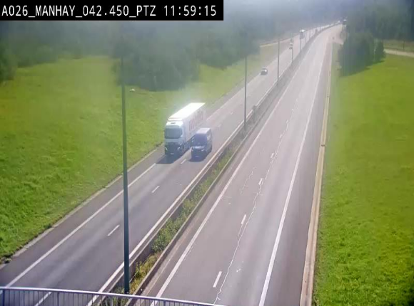 Webcam autoroute A26/E25 à hauteur de Manhay, à la jonction avec la N651 en direction de Liège - BK 42.4