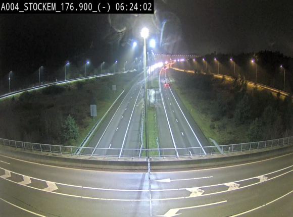 Webcam à hauteur de la sortie 30 Fouches - Stockem sur l'E411, menant sur la N83. Vue orientée vers Namur