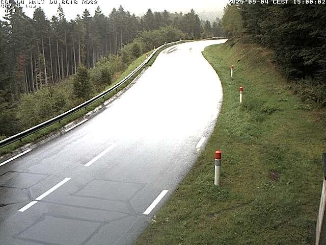 Webcam à 406 mètres d'altitude au niveau du col du haut du bois sur la RD32