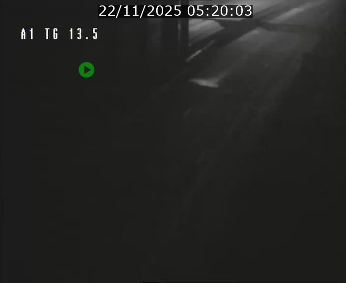 Traffic live webcam Luxembourg Senningen - A1 direction Luxembourg - BK 13.5