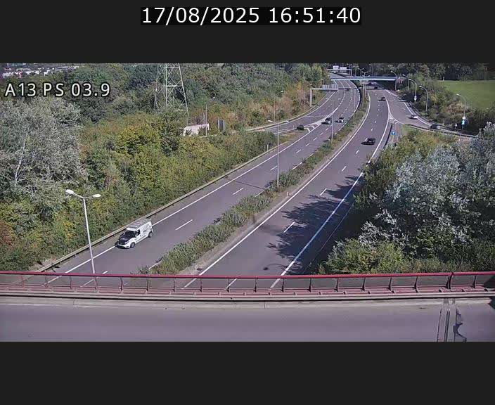 Traffic live webcam Luxembourg Differdange - A13 direction Esch-sur-Alzette - BK 3.9