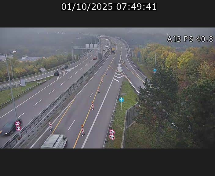 Webcam autoroute A13 à la sortie est du tunnel Markusbierg à Schengen. Vue sur le pont de la Moselle, vers l'Allemagne