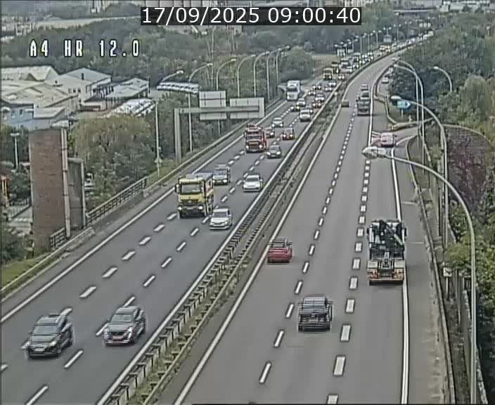 Traffic live webcam Luxembourg Jonction Foetz - A4 - BK 12.0 - direction Esch sur Alzette