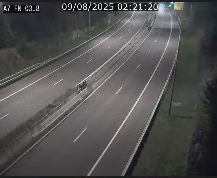 Caméra autoroute Luxembourg A7 - Passage à gibier Rëngelbour - direction Tunnel Stafelter