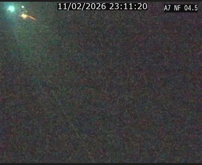 Caméra autoroute Luxembourg A7 - Passage à gibier Rëngelbour - direction Tunnel Grouft