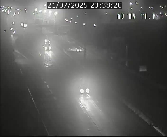 Traffic live webcam Luxembourg Croix de Bettembourg A3 - BK 11.1 - direction Luxembourg-ville