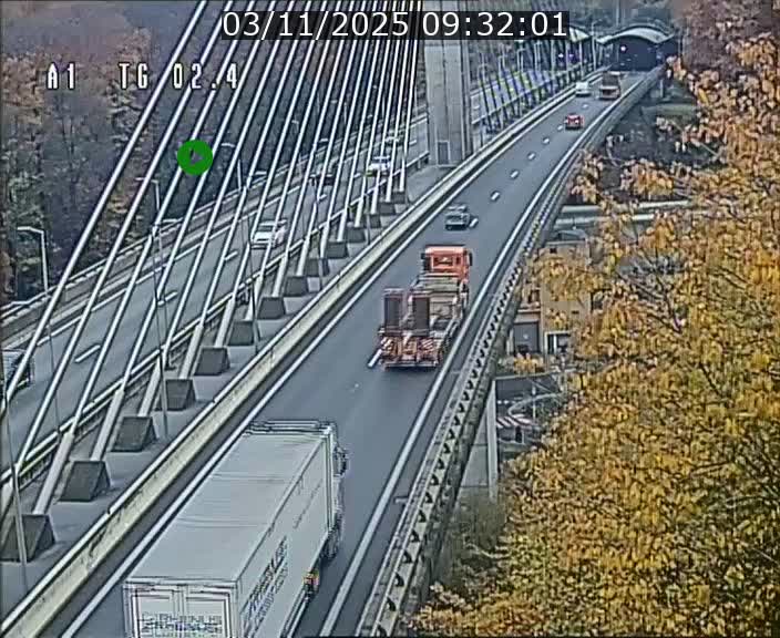 Traffic live webcam Luxembourg Sandweiler - A1 direction Luxembourg-ville - BK 2.4