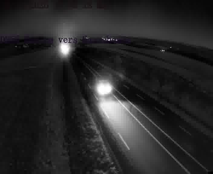 Caméra routière située sur D955 (France) à Heming, orientée vers Sarrebourg, surveillant en continu la circulation locale et régionale.