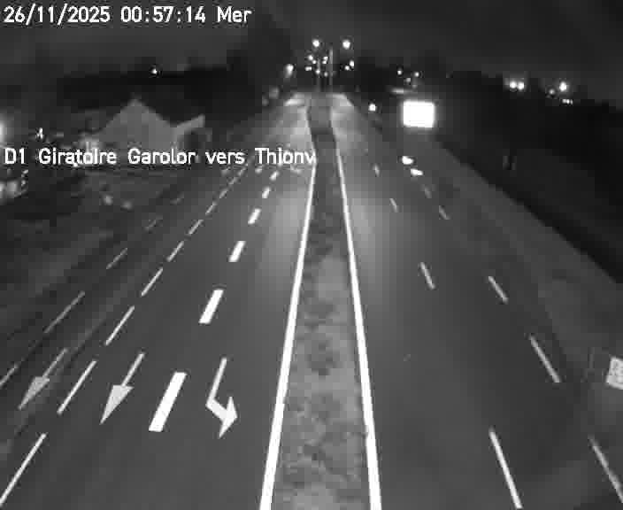 Webcam de surveillance sur D1 (France) à Ennery, cadrée vers Thionville, proposant une information routière utile aux déplacements quotidiens.