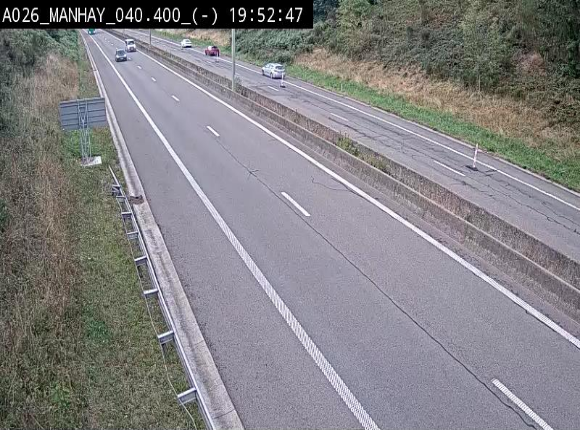 Webcam autoroute A26/E25 à hauteur de Manhay, après la jonction avec la N651 en direction de Liège - BK 40.4