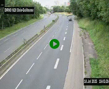Webcam routière à hauteur de Bois-Guillaume en périphérie de Rouen. Vue orientée vers Rouen