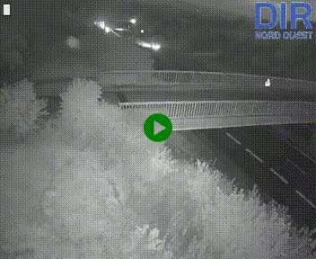 Webcam sur A84 à hauteur de Pont-Farcy, au niveau du pont autoroutier sur la Vire, au sud de Saint-Lô