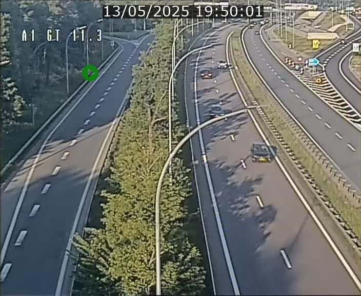 Traffic live webcam Luxembourg Senningerberg - A1 direction Allemagne - BK 11.3