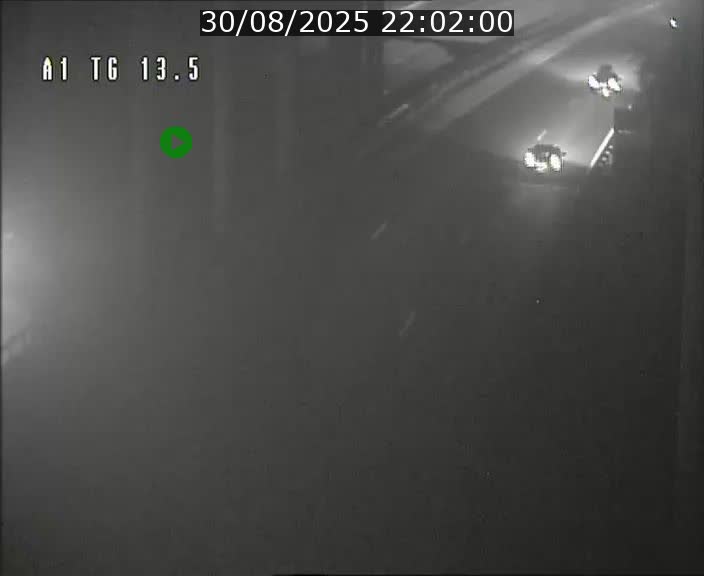 Traffic live webcam Luxembourg Senningen - A1 direction Luxembourg - BK 13.5