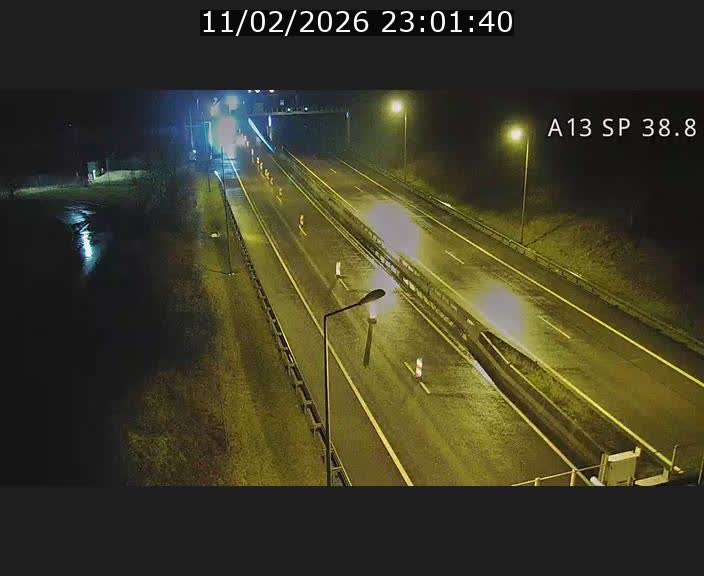 Webcam autoroute A13 à l'entrée ouest du tunnel Markusbierg à Schengen. Vue orientée vers le tunnel et l'Allemagne