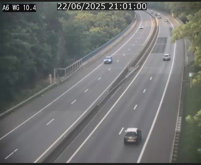 Traffic live webcam Luxembourg Mamer - A6 - BK 10.4 - direction Luxembourg/France/Allemagne
