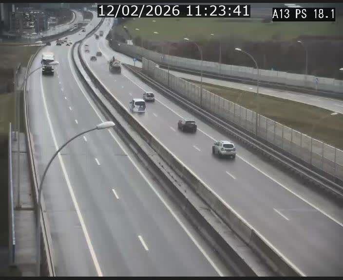 Traffic live webcam Luxembourg Dudelange - A13 direction Croix de Bettembourg - BK 18.1