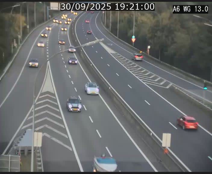 Traffic live webcam Luxembourg Mamer - A6 - BK 13 - direction Luxembourg/France/Allemagne