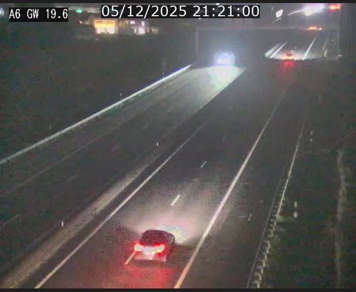 Traffic live webcam Luxembourg - Steinfort - A6 - BK 19.6 - direction Belgique