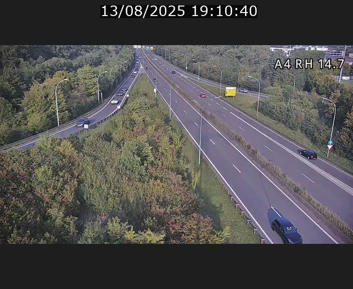 Traffic live webcam Luxembourg Jonction Lankelz - A4 - BK 14.7 - direction Luxembourg