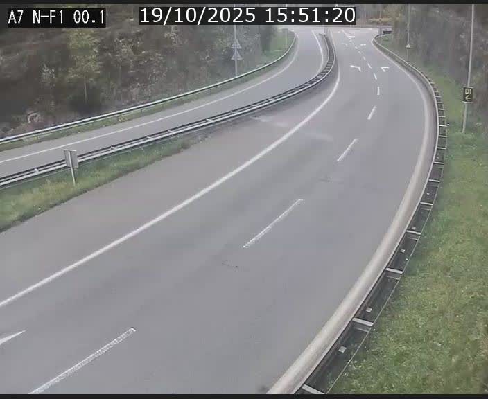 Webcam autoroute Luxembourg A7 située dans la sortie 1 Waldhof, vers la N11, avant le Tunnel Stafelter