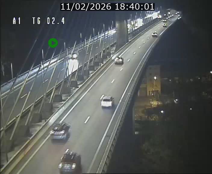 Traffic live webcam Luxembourg Sandweiler - A1 direction Luxembourg-ville - BK 2.4