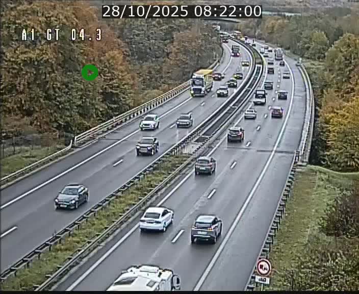Traffic live webcam Luxembourg Itzig - A1 direction Sandweiler - BK 4.3