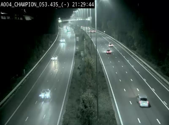 Webcam E411 à Champion, à proximité de Namur. Vue orientée vers Bruxelles