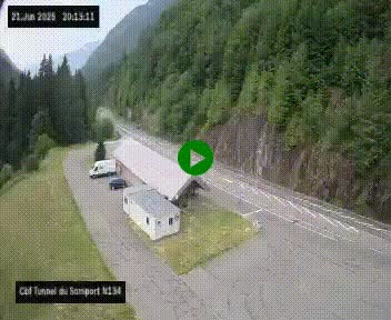 Webcam à l'entrée du tunnel du Somport, côté français, sur la N134, dans les Pyrénées, en direction de l'Espagne, à 1116 mètres d'altitude