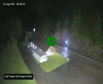 Webcam à l'entrée du tunnel du Somport, côté français, sur la N134, dans les Pyrénées, en direction de l'Espagne, à 1116 mètres d'altitude