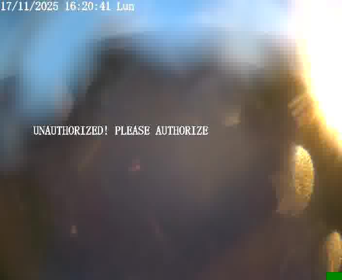 Webcam installée le long de D1 (France) à Ennery, pointée vers Metz, utile pour suivre précisément les conditions de trafic.