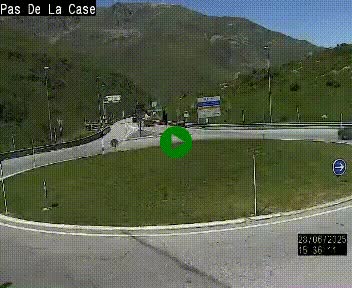 Webcam sur la N22 au niveau du poste frontière entre la France et Andorre à proximité de Pas de la Case à plus de 2000 mètres d'altitude