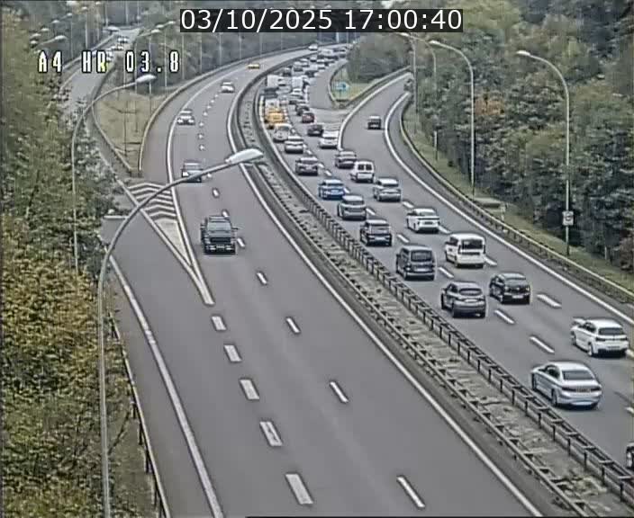 Webcam traffic A4 Luxembourg - BK 3.8 - Leudelange (direction Esch sur Alzette)
