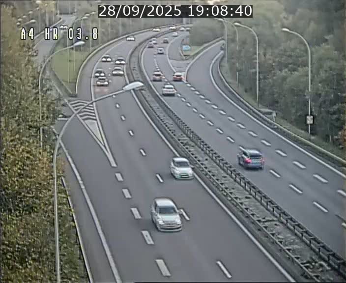 Webcam traffic A4 Luxembourg - BK 3.8 - Leudelange (direction Esch sur Alzette)