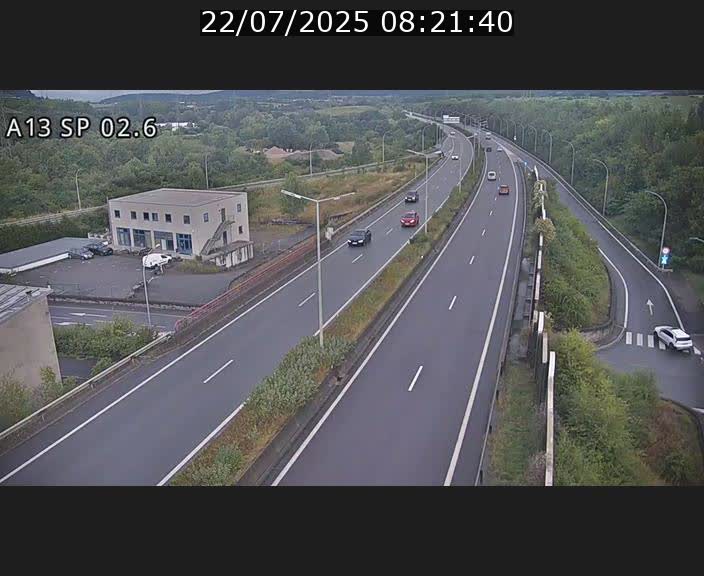 Traffic live webcam Luxembourg Sanem - A13 direction Pétange - BK 2.6