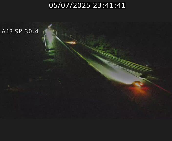 Traffic live webcam Luxembourg Altwies - A13 direction Luxembourg-ville - BK 30.4