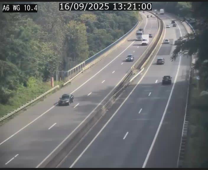 Traffic live webcam Luxembourg Mamer - A6 - BK 10.4 - direction Luxembourg/France/Allemagne