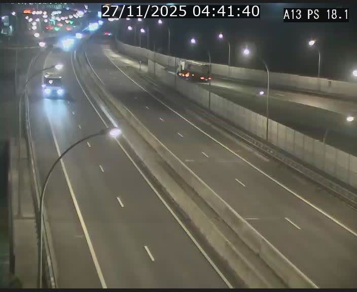 Traffic live webcam Luxembourg Dudelange - A13 direction Croix de Bettembourg - BK 18.1