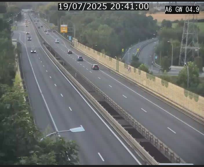 Traffic live webcam Luxembourg Croix de Cessange - A6 - BK 4.9 - direction Belgique