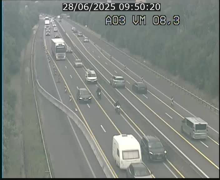 Traffic live webcam Luxembourg Bettembourg - A3 - BK 8.3 - direction France