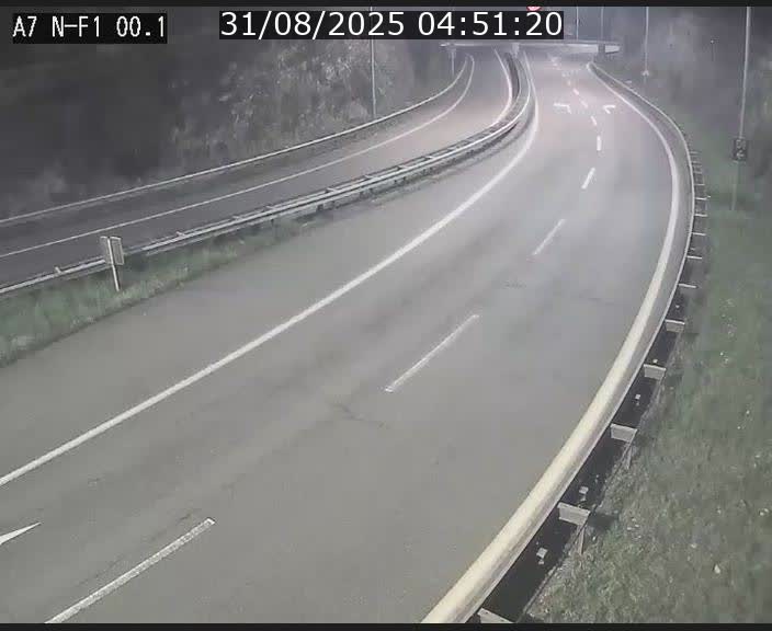 Webcam autoroute Luxembourg A7 située dans la sortie 1 Waldhof, vers la N11, avant le Tunnel Stafelter