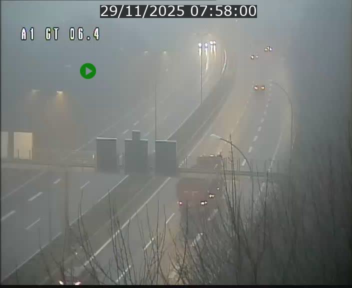 Traffic live webcam Luxembourg Hamm - A1 direction Sandweiler - BK 6.4