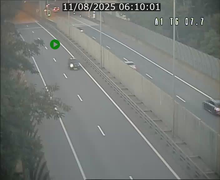 Traffic live webcam Luxembourg Kirchberg - A1 direction Luxembourg-ville - BK 7.7