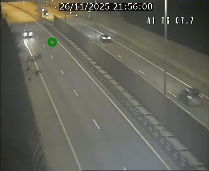 Traffic live webcam Luxembourg Kirchberg - A1 direction Luxembourg-ville - BK 7.7