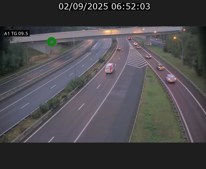 Traffic live webcam Luxembourg Jonction Grünewald - A1 direction Luxembourg-ville - BK 9.5