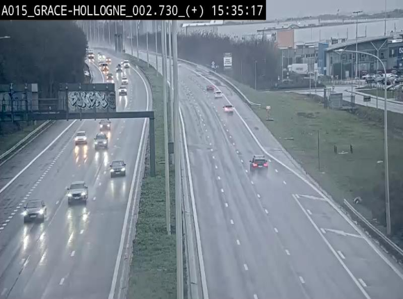 Webcam E42/A15 à Grâce-Hollogne, à proximité de la jonction avec l'A604. Vue orientée vers Namur