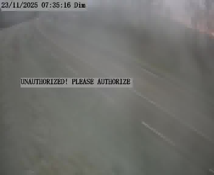 Webcam installée le long de D955 (France) à Amelécourt, pointée vers Metz, utile pour suivre précisément les conditions de trafic.