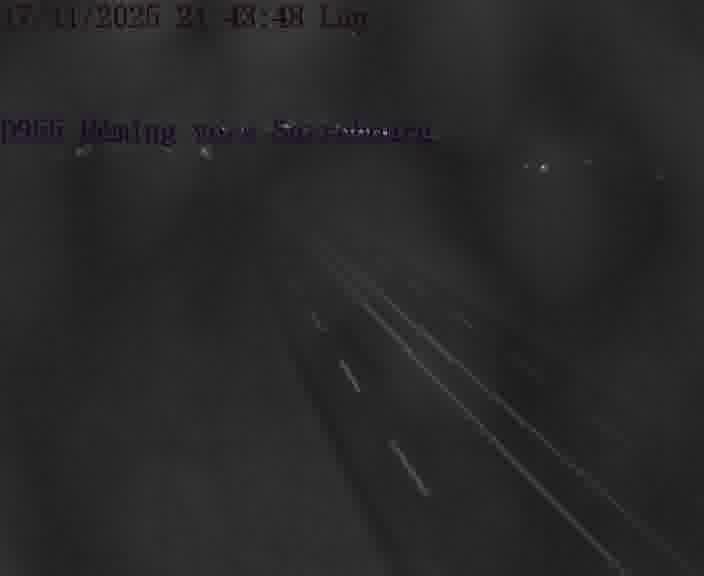 Caméra routière située sur D955 (France) à Heming, orientée vers Sarrebourg, surveillant en continu la circulation locale et régionale.