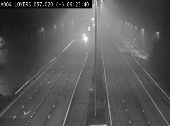 Webcam E411 au niveau du viaduc de Beez à Loyers, entre Champion et Warissoulx. Vue orientée vers Bruxelles
