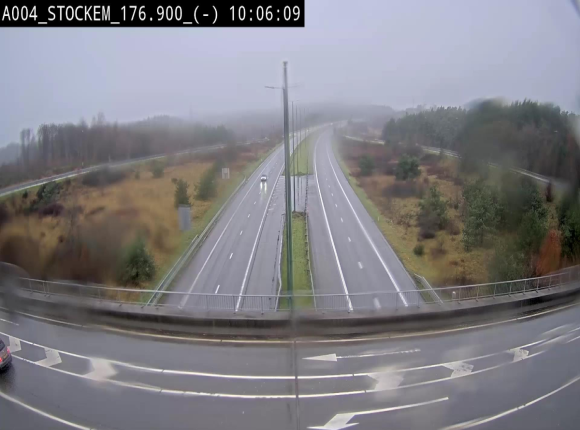 Webcam à hauteur de la sortie 30 Fouches - Stockem sur l'E411, menant sur la N83. Vue orientée vers Namur